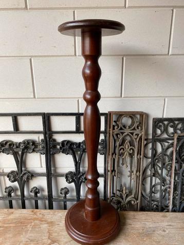 Brocante Houten Plantentafel Bijzettafel hout gedraaide poot beschikbaar voor biedingen