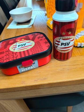 Mepal psv broodtrommel en drinkfles beschikbaar voor biedingen