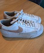 Nike sneakers, Ophalen, Wit, Sneakers of Gympen, Zo goed als nieuw