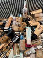 Foundation en concealer €1 per stuk, Overige kleuren, Gehele gezicht, Nieuw, Ophalen of Verzenden