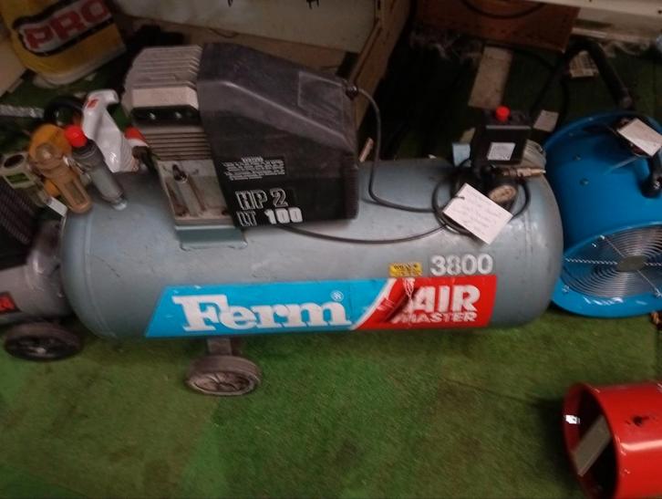 Ferm 3800 compressor, Doe-het-zelf en Verbouw, Compressors, Minder dan 25 liter, Minder dan 200 liter/min, Ophalen