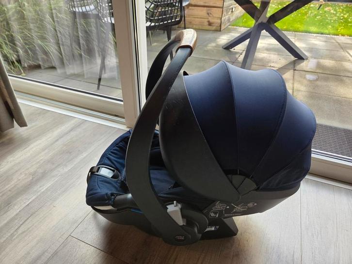 Joolz autostoel/maxi cosi met izi modular van besafe, Kinderen en Baby's, Autostoeltjes, Gebruikt, Overige merken, 0 t/m 13 kg