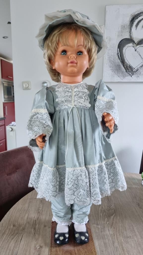 Pop 77 cm groot eventueel nog een jongenpop erbij, Kinderen en Baby's, Ophalen
