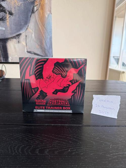 Pokémon Elite Trainer Box Astral Radiance – Sealed, Hobby en Vrije tijd, Verzamelkaartspellen | Pokémon, Nieuw, Ophalen of Verzenden