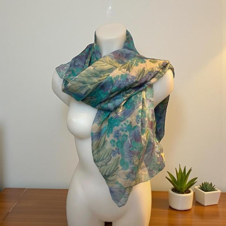 Vintage Sjaal Universele Maat Paars Groen Pastel, Kleding | Dames, Mutsen, Sjaals en Handschoenen, Zo goed als nieuw, Sjaal, Maat 38/40 (M)