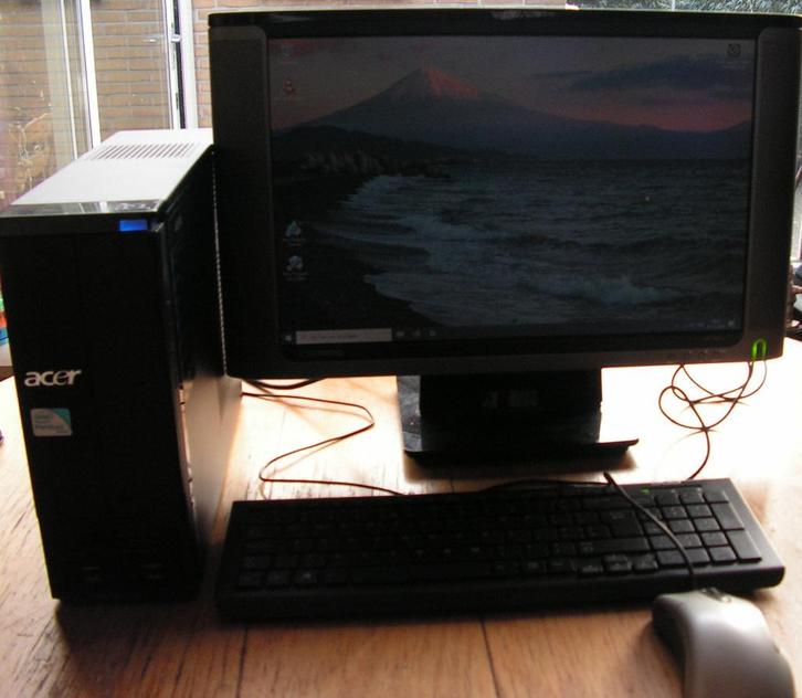 Complete ACER Aspire PC met W10 22H2 64-bit en Office 2016, Computers en Software, Desktop Pc's, Gebruikt, 3 tot 4 Ghz, HDD, SSD