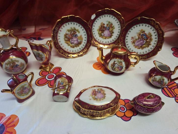 Miniatuur Theeservies Limoges, Antiek en Kunst, Antiek | Servies compleet, Ophalen of Verzenden