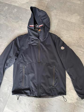 Moncler Jas beschikbaar voor biedingen