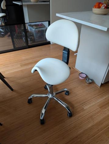 Ergonomische Bureaustoel - Verstelbaar beschikbaar voor biedingen