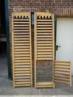 Twee antieke houten luiken met draaigedeelte, Antiek en Kunst, Curiosa en Brocante, Ophalen