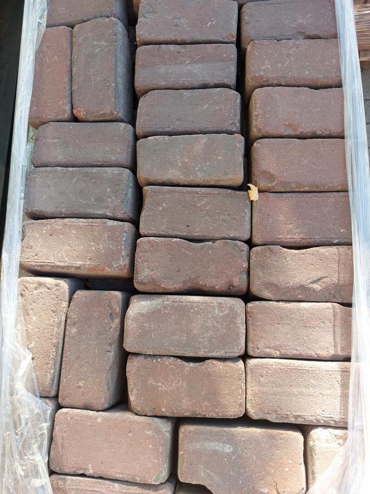34,5m2 Keiformaat gebakken klinkers / op pallets, Tuin en Terras, Tegels en Klinkers, Zo goed als nieuw, Klinkers, 10 m² of meer
