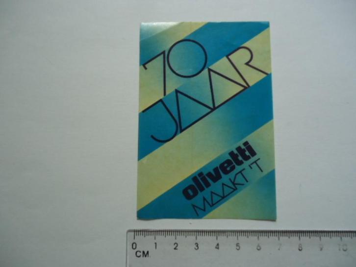 sticker OLIVETTI schrijfmachine computer pc italie vintage, Verzamelen, Stickers, Zo goed als nieuw, Bedrijf of Vereniging, Verzenden