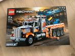 LEGO Technic 42128 Heavy Tow Truck, Ophalen, Zo goed als nieuw