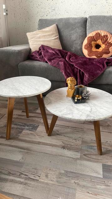 Set marmeren salontafels | natuursteen | houten poten beschikbaar voor biedingen