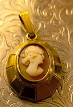 Antieke Camee hanger 18 K te koop., Antiek en Kunst, Ophalen, Goud