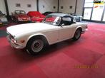 Triumph TR6 in nieuwstaat is boddy off gerestaureerd, 2500 cc, Gebruikt, Zwart, Cabriolet