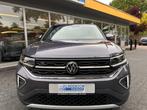 Volkswagen T-Cross 1.0 TSI 115PK DSG R-Line Business ACC IQ, T-Cross, Gebruikt, Zwart, Lichtsensor