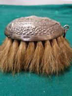 Zilveren kledingborstel met zeilschip afbeelding, Verzamelen, Retro, Ophalen of Verzenden