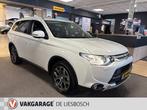 Mitsubishi Outlander 2.0 Instyle 4WD / Automaat / Leder / 7, Auto's, Mitsubishi, Automaat, 15 km/l, Zwart, 4 cilinders