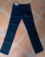 Wrangler broek kleur zwart Lia W26 L32, Ophalen of Verzenden, Zo goed als nieuw, Zwart, W27 (confectie 34) of kleiner