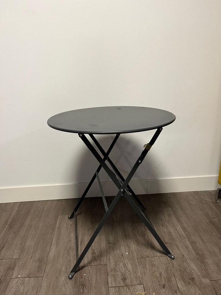 Inklapbaar zwart buitentafeltje, ca. 75 cm, gebruikt, Tuin en Terras, Tuintafels, Zo goed als nieuw, Rechthoekig, Metaal, Ophalen