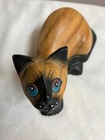 Houten kat beeldje. Decoratie. Houtsnijwerk., Ophalen of Verzenden