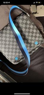 Schoudertas, Ophalen of Verzenden, Zo goed als nieuw, Zwart