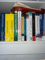 Internationale Betrekkingen studieboeken collectie, Boeken, Studieboeken en Cursussen, Ophalen of Verzenden, Alpha, Zo goed als nieuw