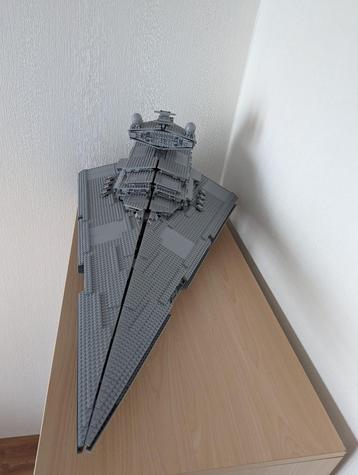 UCS Imperial Star Destroyer Lego Star Wars #10030 beschikbaar voor biedingen