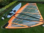 Mistral 138 liter board met 7.2 zeil compleet, Watersport en Boten, Windsurfen, Ophalen, 250 tot 300 cm, Gebruikt, 7 m² of meer