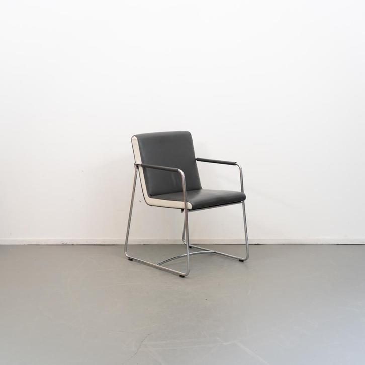 4x Leolux Spring (Eetkamer) Stoel Antraciet/Wit Leer - Chroo, Huis en Inrichting, Stoelen, Zo goed als nieuw, Leer, Metaal, Grijs