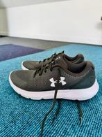 Under Armour maat 38 ZGAN, Ophalen of Verzenden, Zo goed als nieuw, Under Armour, Jongen of Meisje