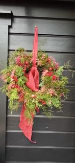 Fleurige verse krans voor binnen of buiten., Ophalen