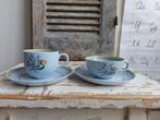 2 Aquamarijn blauwe handbeschilderde kop en schotels Regout, Ophalen of Verzenden