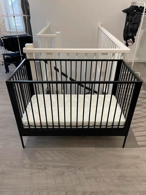 Coming Kids ledikant Bliss zwart, Kinderen en Baby's, Babywiegjes en Ledikanten, Zo goed als nieuw, Ledikant, Ophalen