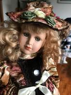 Mooie Porcelain Doll, Verzamelen, Poppen, Ophalen of Verzenden, Zo goed als nieuw, Pop