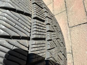 Winterbanden (voor Tesla model X) - 255/45R20 - 275/45R20 beschikbaar voor biedingen