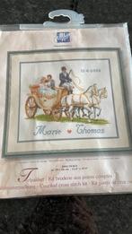 Nieuw: borduurpakket 'Trouwkoets', Ophalen of Verzenden, Nieuw, Handborduren, Borduurpakket