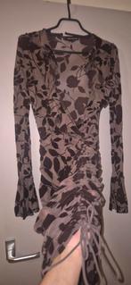 Mooie Dames Jurk - PrettyLittleThing, Ophalen, Bruin, Zo goed als nieuw, Maat 36 (S)