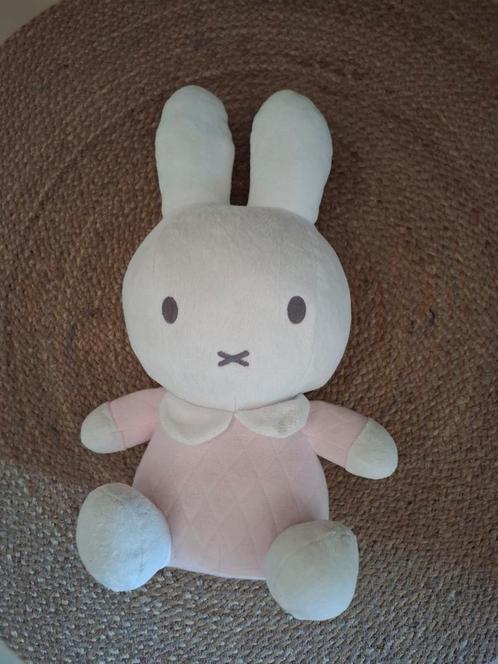 Nijntje 42 cm roze nieuw, Kinderen en Baby's, Speelgoed | Knuffels en Pluche, Nieuw, Konijn, Ophalen of Verzenden