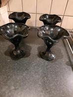 IJs coupe 4 stuks zwart leuk voor feestje Moederdag, Huis en Inrichting, Keuken | Servies, Ophalen of Verzenden, Zo goed als nieuw