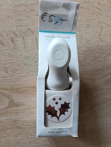 Craft Punch...hulstblad beschikbaar voor biedingen