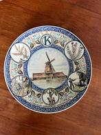 Vintage molen Krommenie bord, Ophalen of Verzenden, Zo goed als nieuw, Porselein, Bord of Schaal