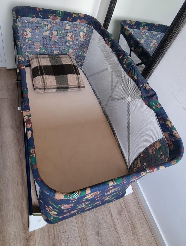 Extra groot 130x65 cm vintage campingbedje incl. matras., Ophalen, Gebruikt, Reisbedje