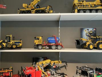 LEGO Technic Containertruck 42024 beschikbaar voor biedingen