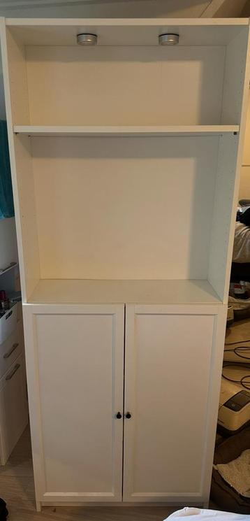 Ikea Billy boekenkast met oxberg deurtjes - afbeelding 1