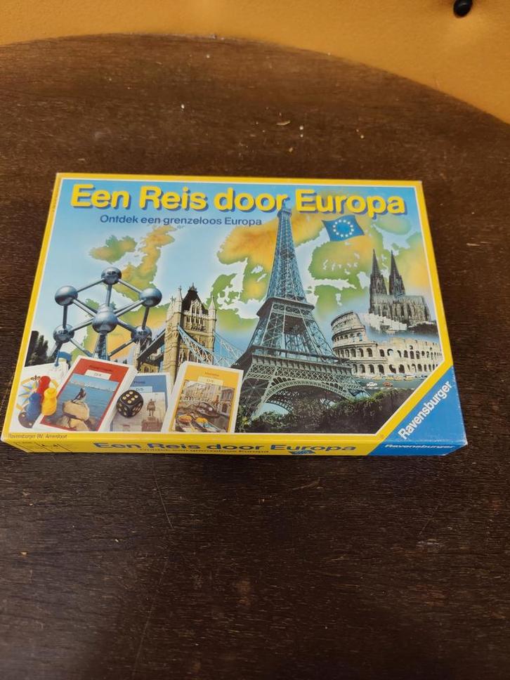 Een Reis door Europa - Ravensburger (1990), Hobby en Vrije tijd, Gezelschapsspellen | Bordspellen, Zo goed als nieuw, Ophalen of Verzenden