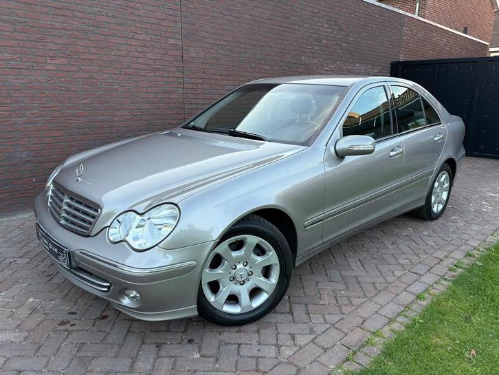 Mercedes-Benz C-klasse 180 K. Elegance Automaat Nieuwstaat!, Auto's, Mercedes-Benz, Bedrijf, Te koop, C-Klasse, ABS, Airbags, Airconditioning
