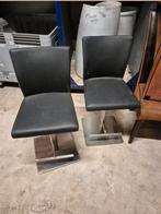 2 ijzere bar/kruk/stoel, Huis en Inrichting, Barkrukken, Ophalen