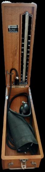 Ouderwetse bloeddruk meter Mercurius, Ophalen